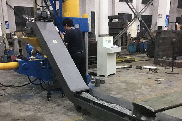 Y83ϵ��м����